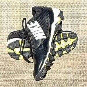 Nike Alpha Shark 2 Cleats Kids 2.5Y Black White Baseball Football Shoes‎ Sport